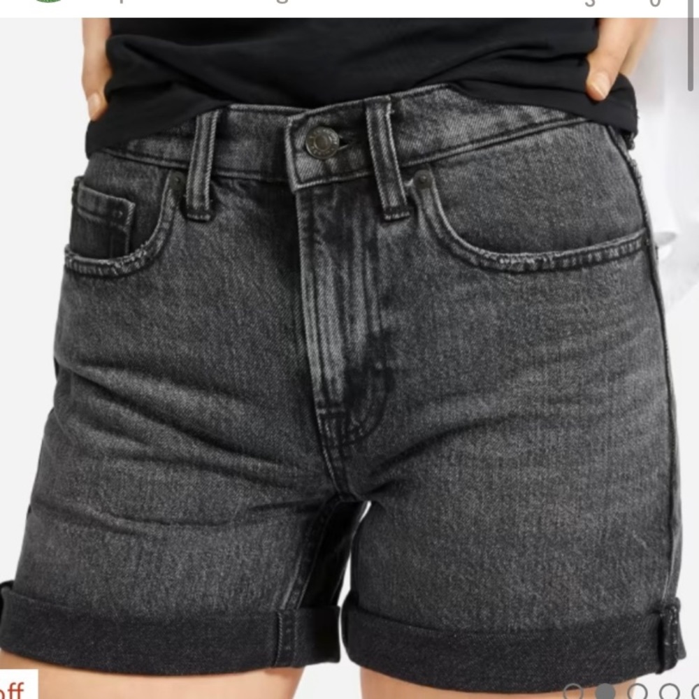 Everlane black denim short
